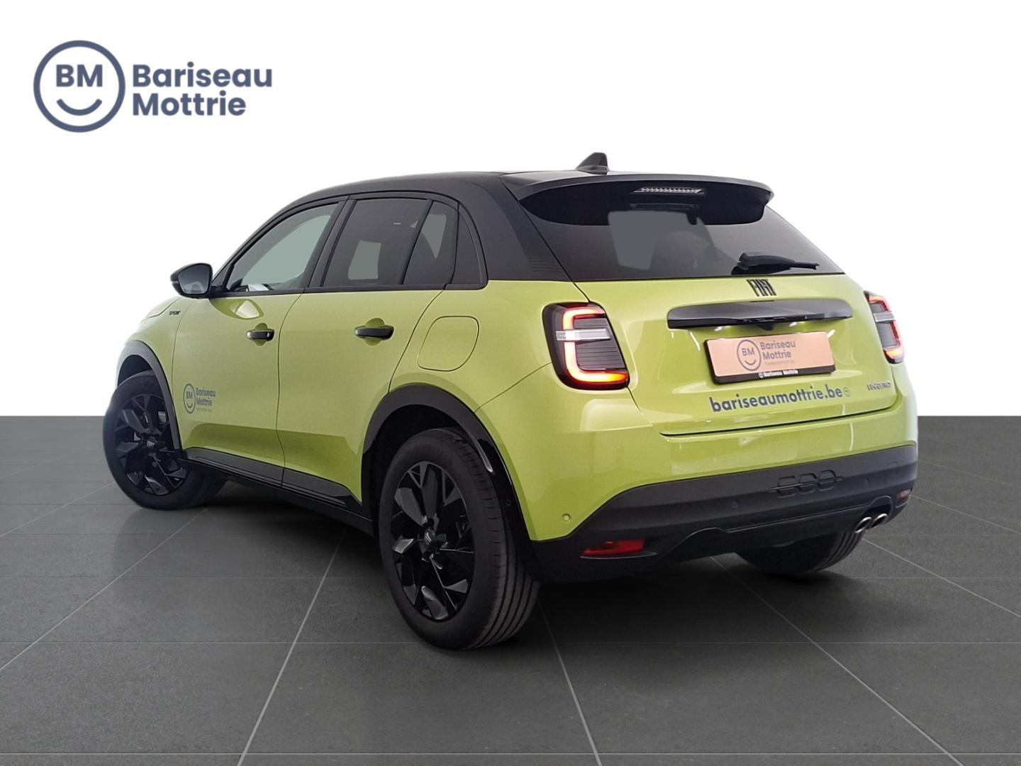 Fiat 600 HYBRID SPORT *CAMERA ACHTER*SENSOREN*ZETELVERWARMING*ELEK KOFFER*DAB*GPS*CARPLAY* - Afbeelding 4