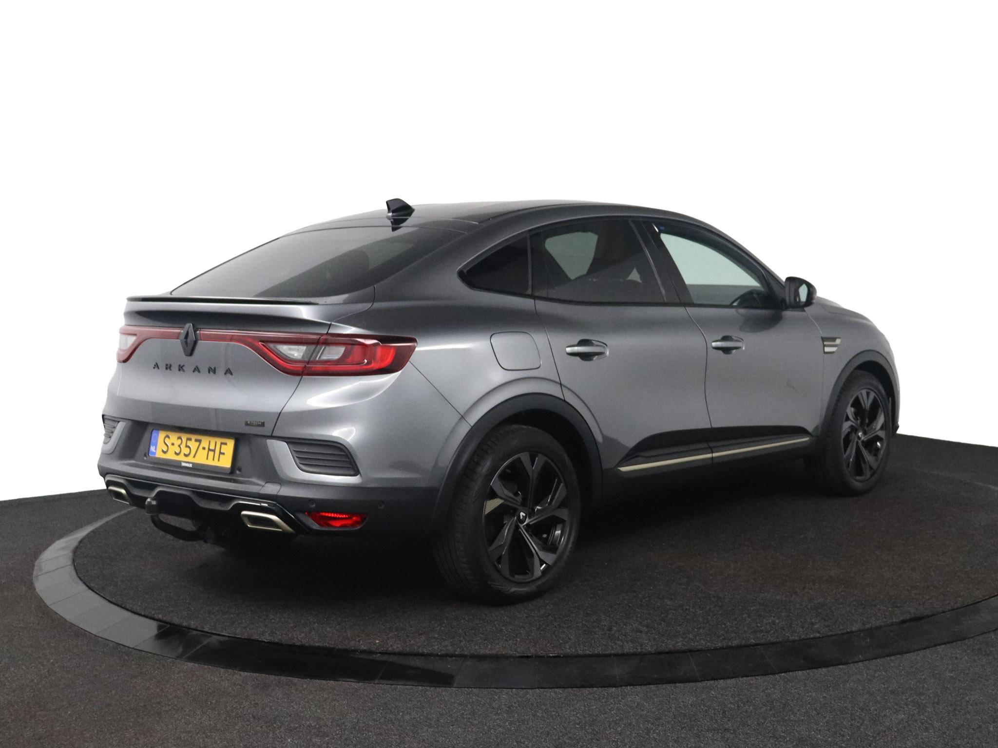 Renault Arkana E-Tech Engineered hybrid 145