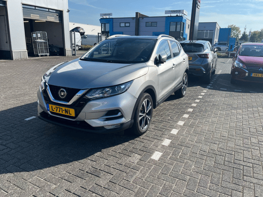Nissan QASHQAI 1.3 DIG-T Design Edition