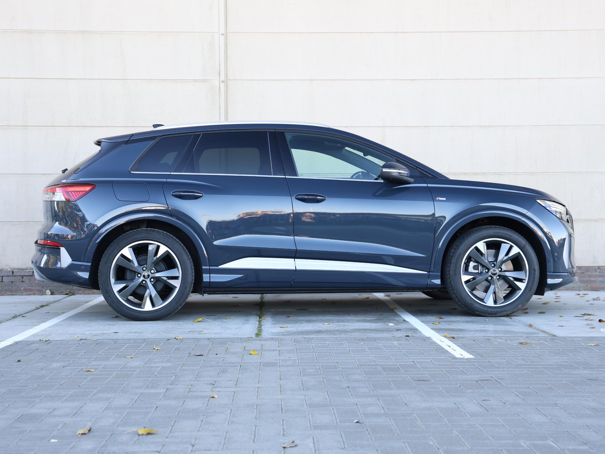 Audi Q4 e-tron S edition 82 kWh 286 PK