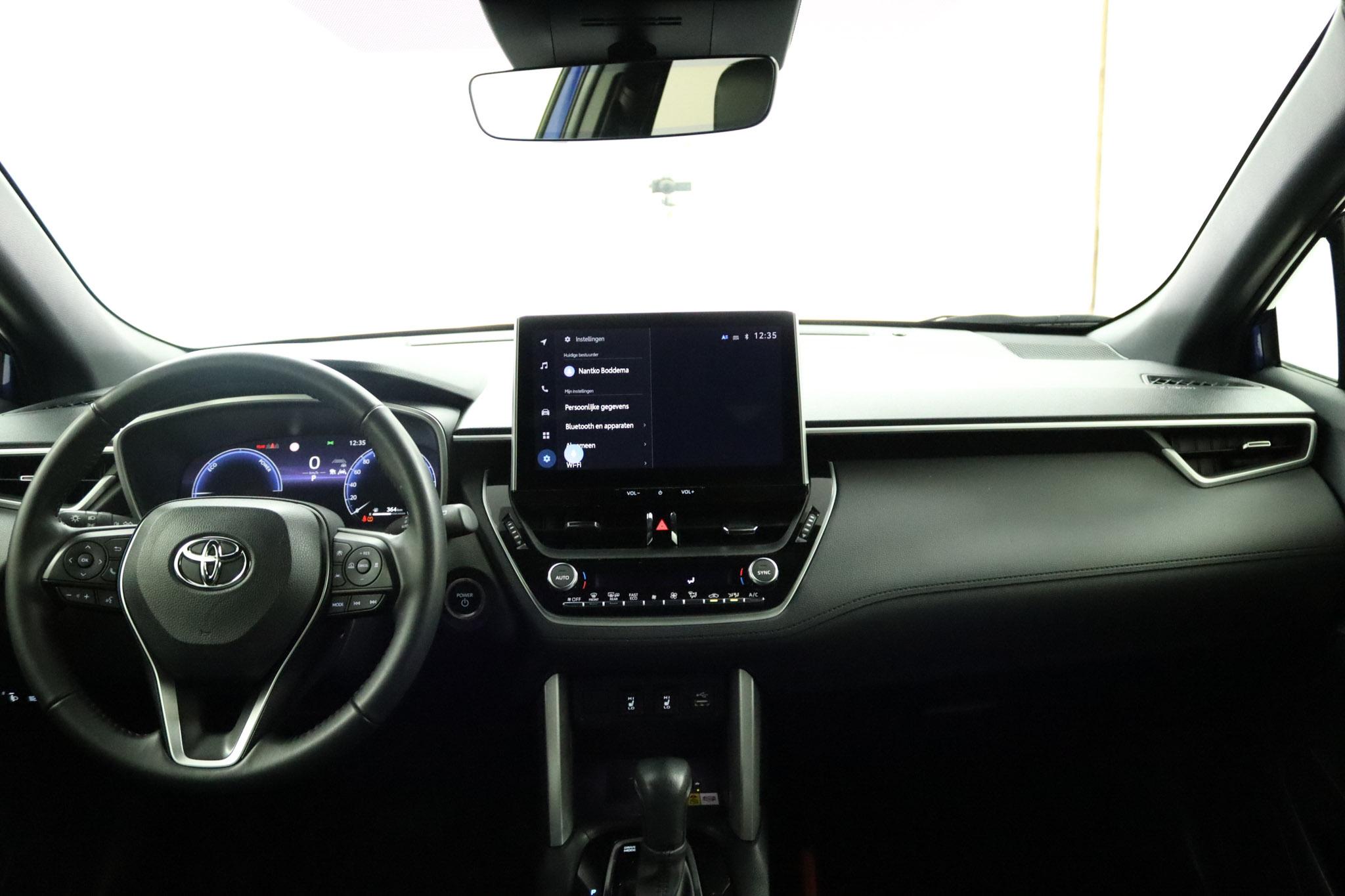 Toyota Corolla Cross Hybrid 200 Style - Afbeelding 4
