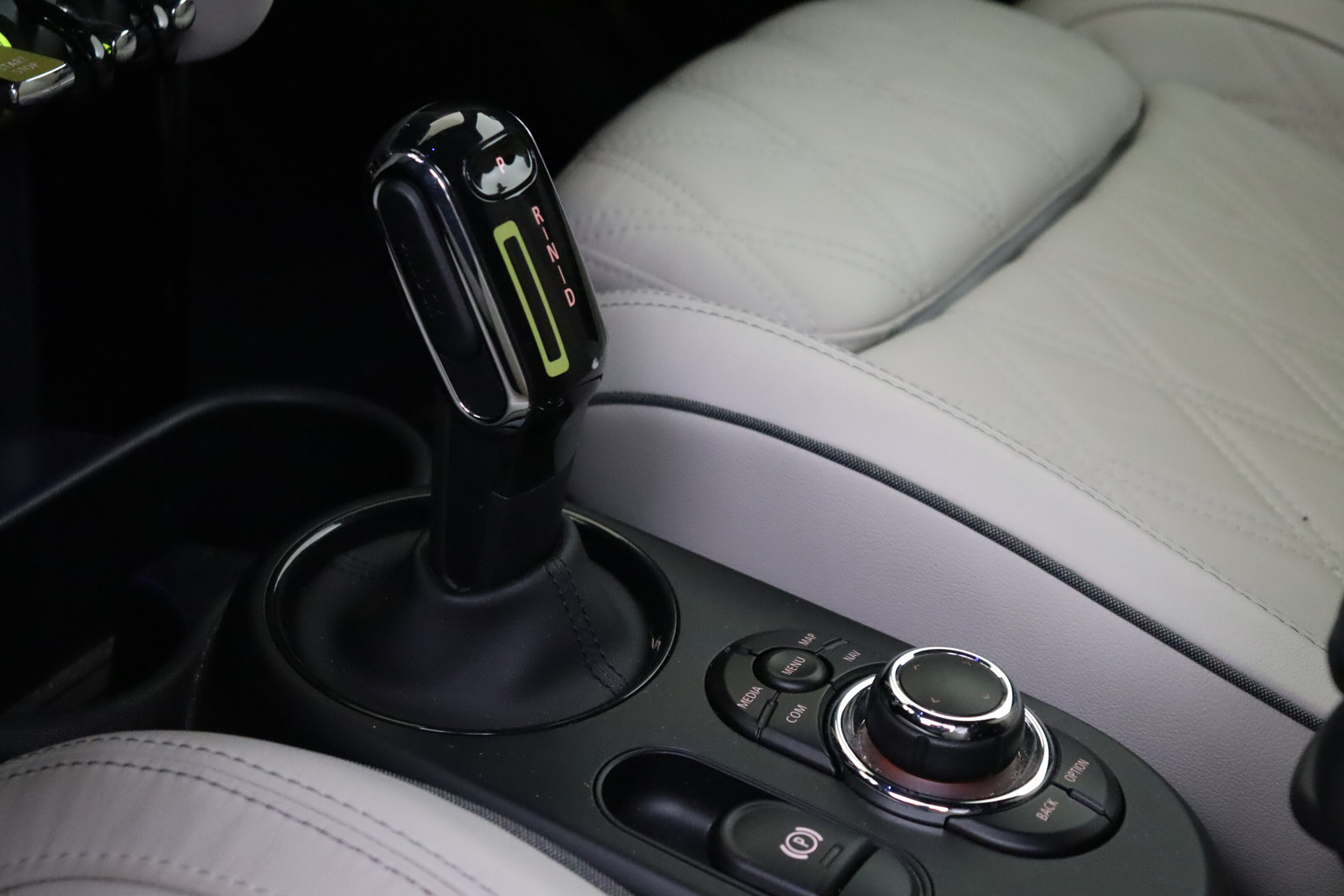 MINI Electric 6