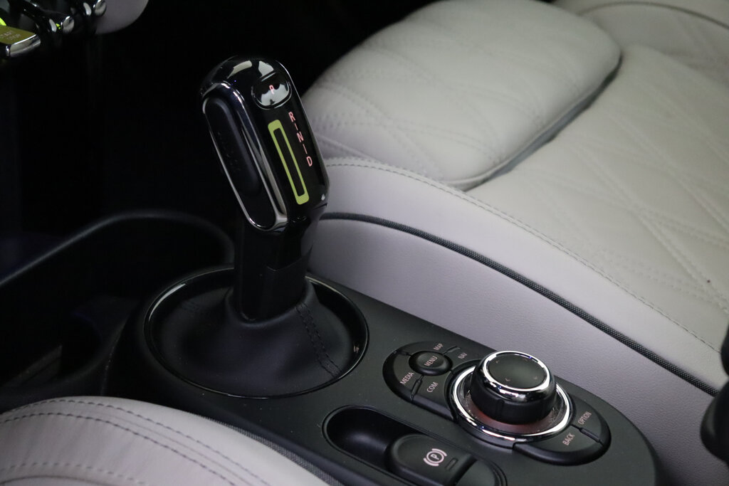 MINI Electric 6