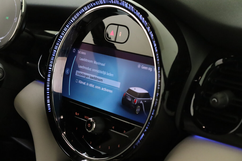 MINI Electric 18