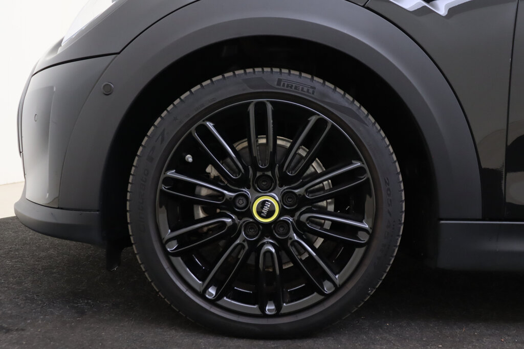 MINI Electric 54