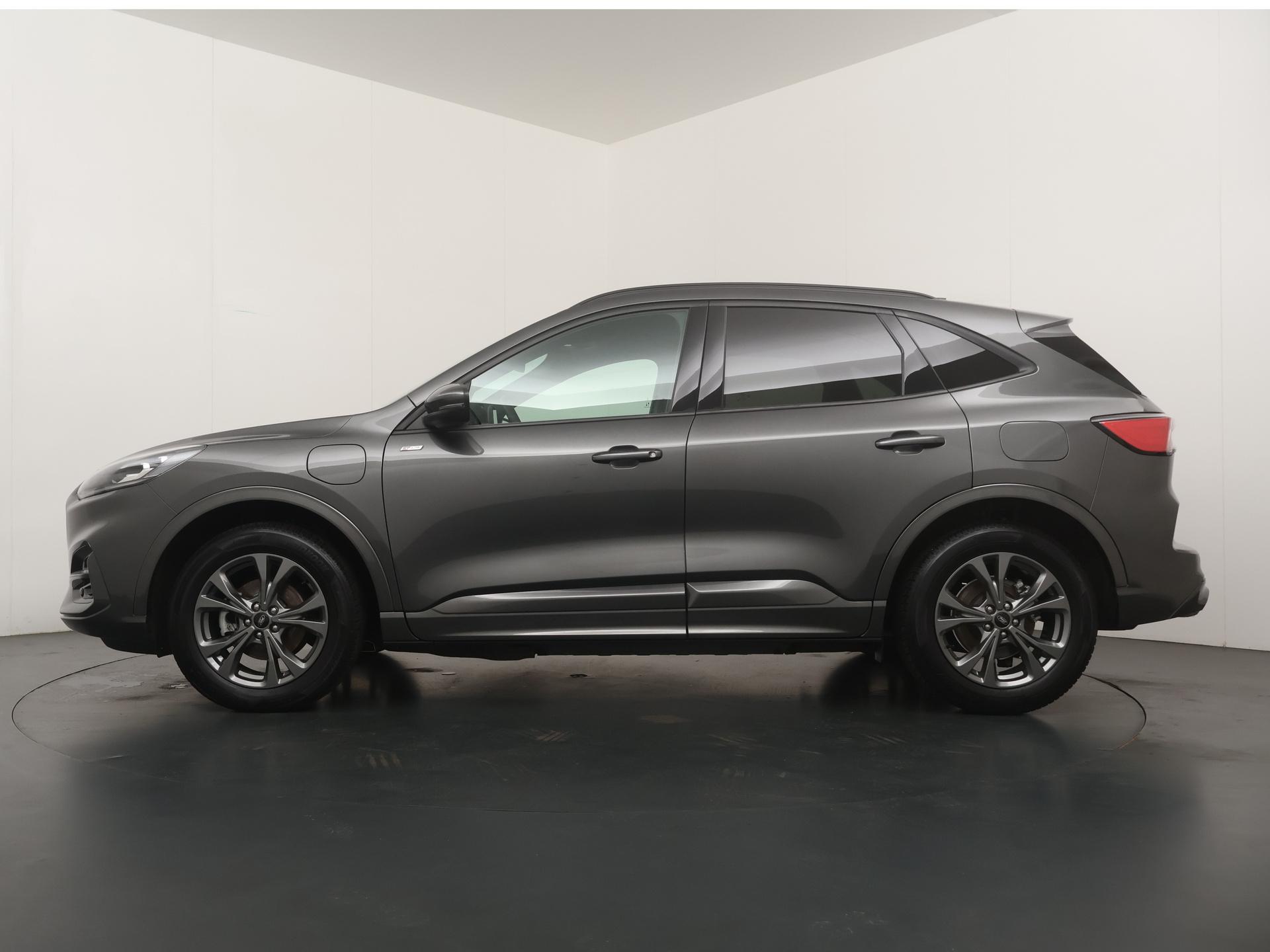 Ford Kuga 2.5 PHEV ST-Line X