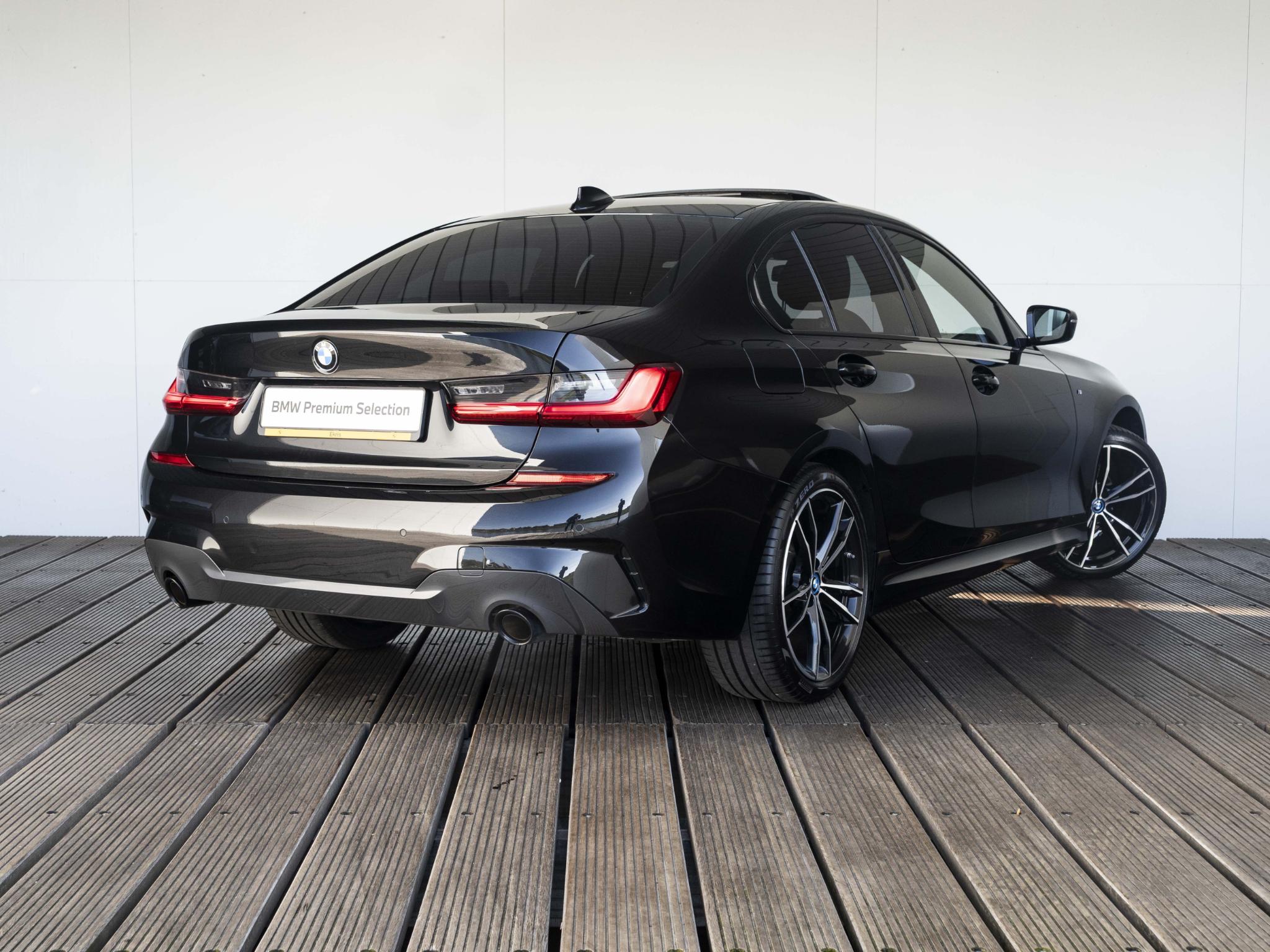 BMW 3 Serie 318i Sedan - Afbeelding 2