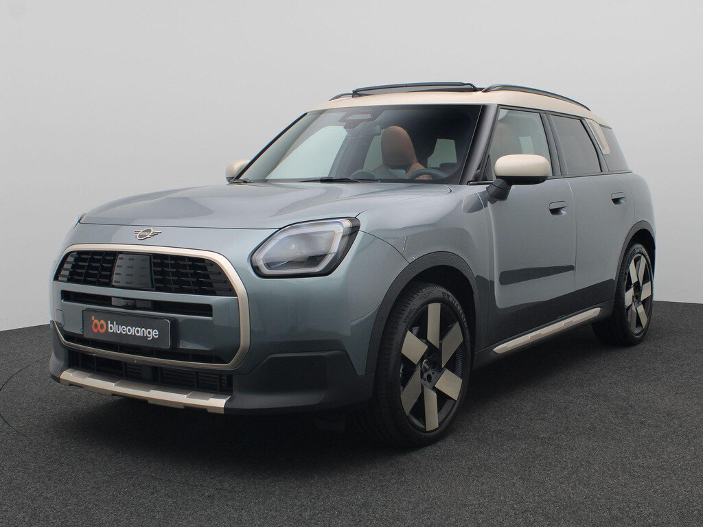Mini Countryman 1.5 C Favoured XL 170PK Aut. Panoramadak, Trekhaak, Leder, Head-Up Display, Memorystoel, Elektr. Achterklep, 20" LM Velgen, Harman Kardon Audio