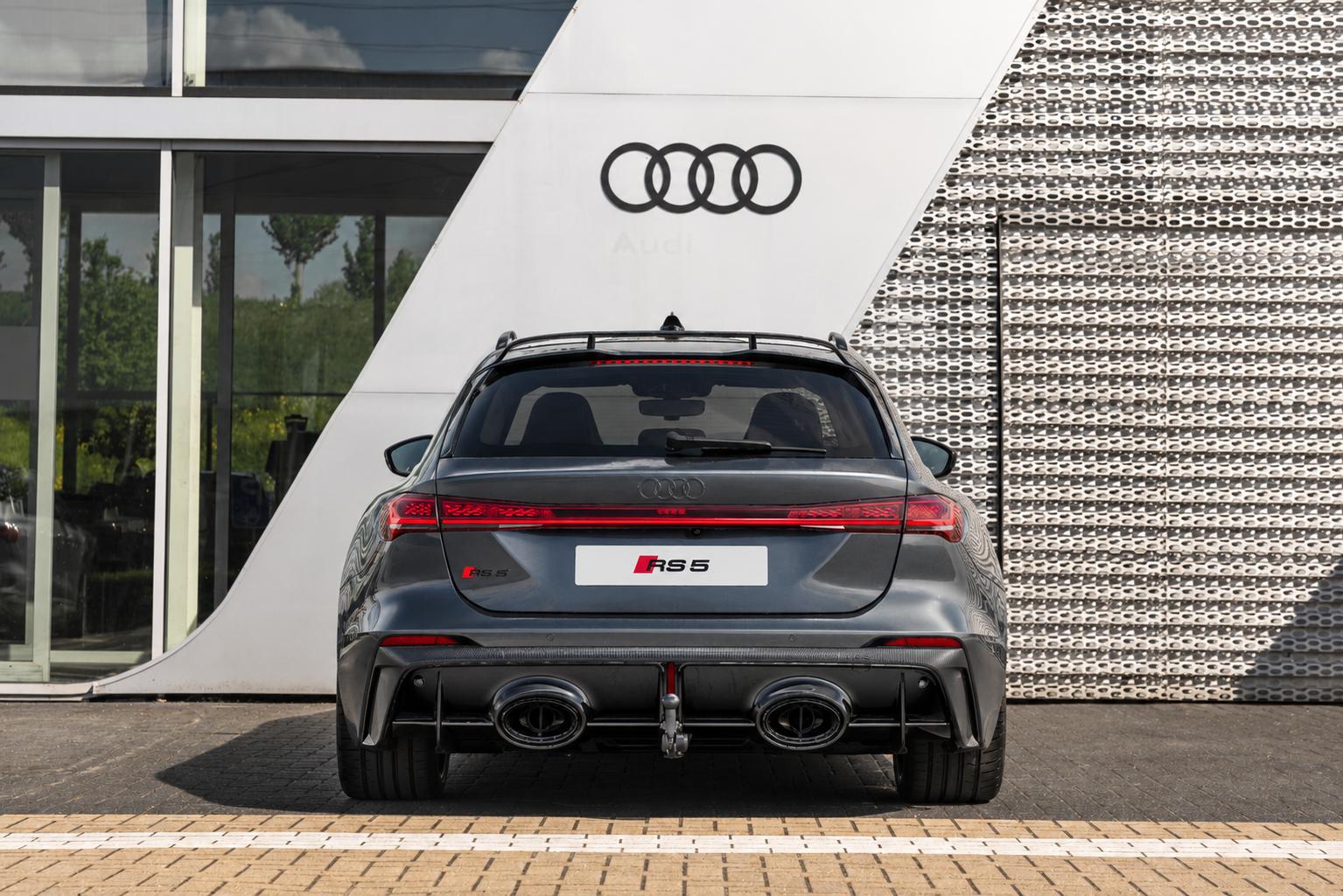 Audi RS5 Avant RS 5 Avant e-hybrid 470 kW / 639 PK Avant 8 versn. - Afbeelding 2