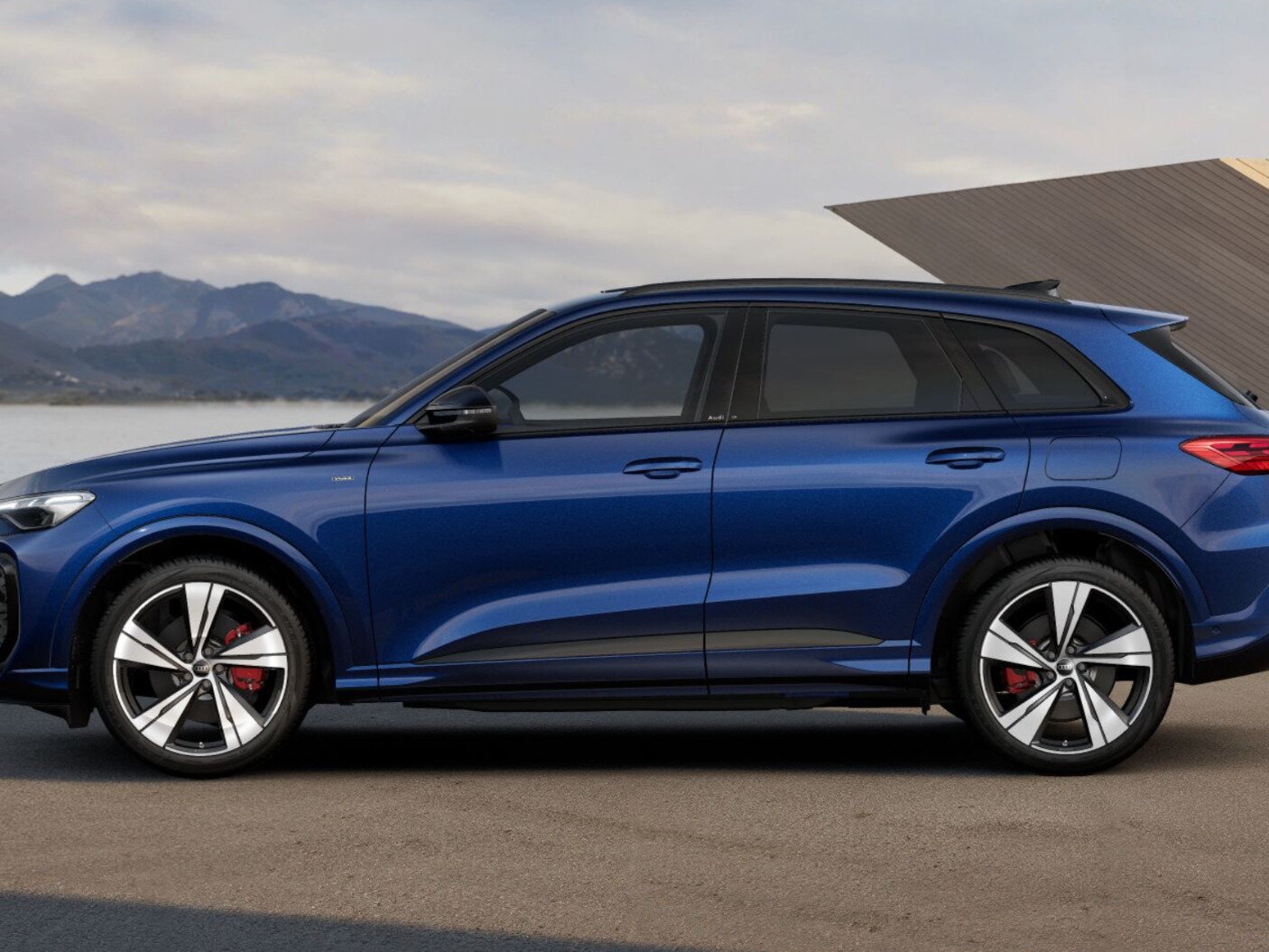 Audi Q5 S edition Competition e-hybrid 367 PK - Afbeelding 2