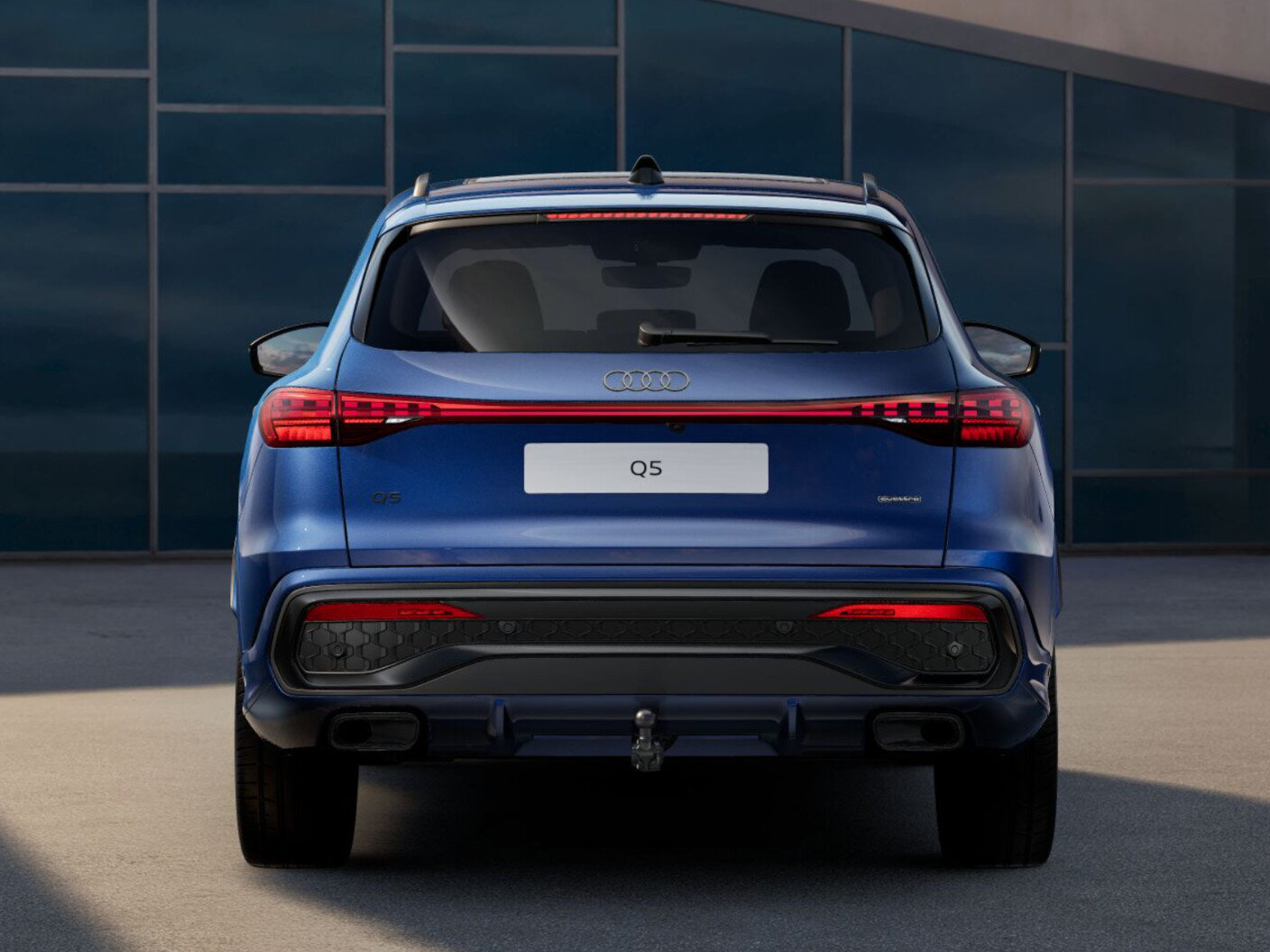 Audi Q5 S edition Competition e-hybrid 367 PK - Afbeelding 3