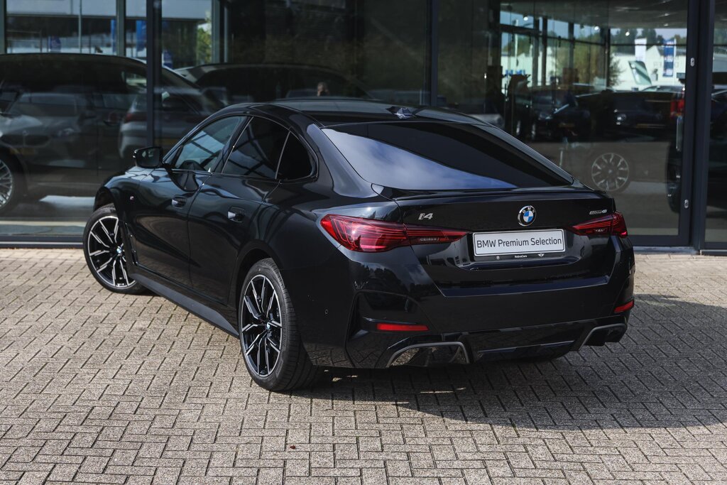 BMW i4 2