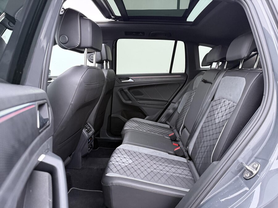 Volkswagen Tiguan 1.4 TSI eHybrid R-Line Business