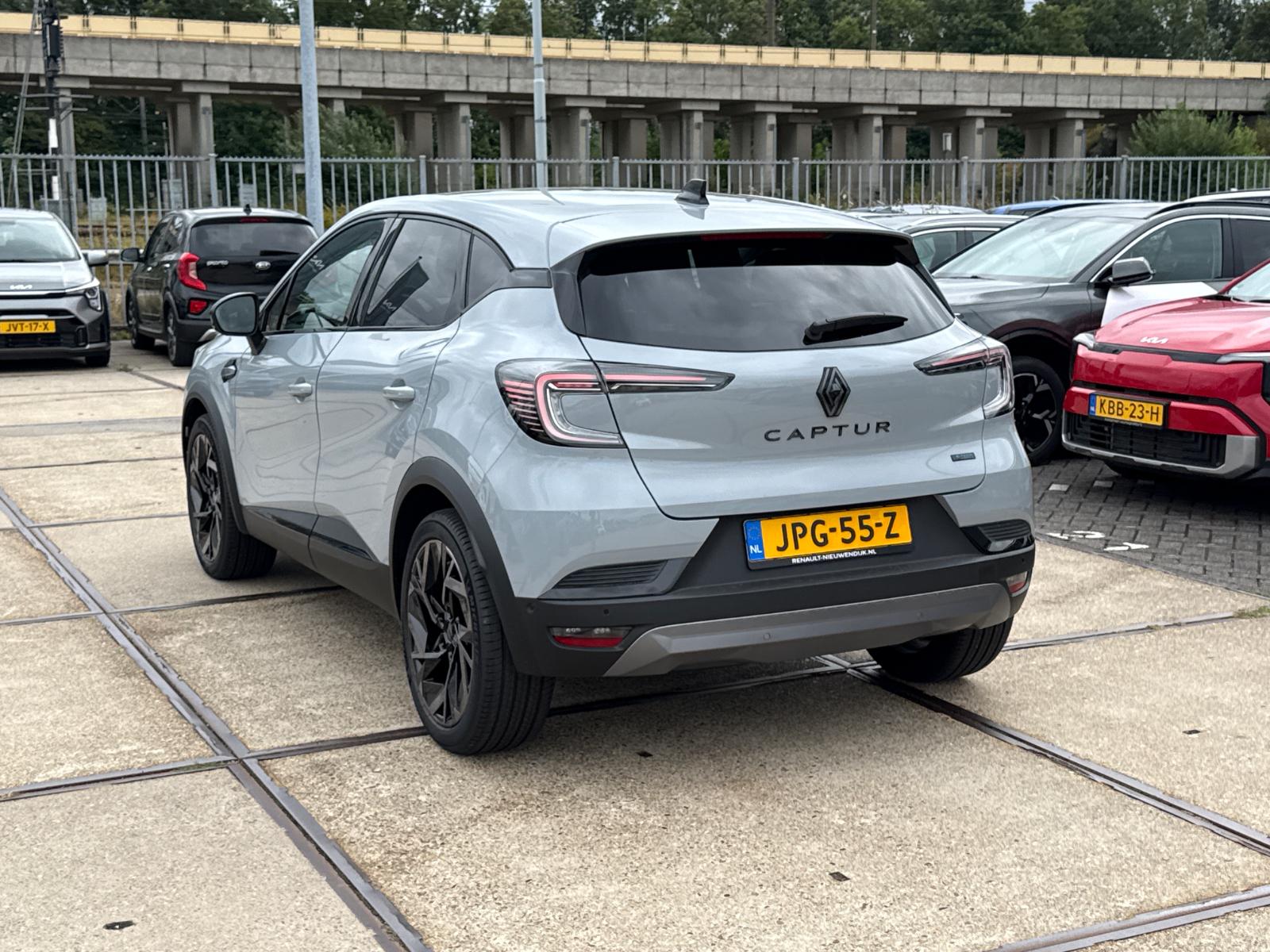 Renault Captur esprit Alpine full hybrid E-Tech 160 - Afbeelding 4