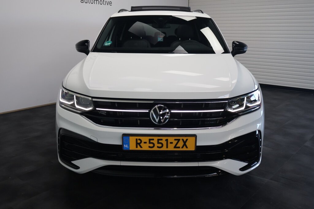 Volkswagen Tiguan Allspace 1.5 TSI R-Line 7p. DSG | Panoramadak | Trekhaak | H&K | Matrix - Afbeelding 5