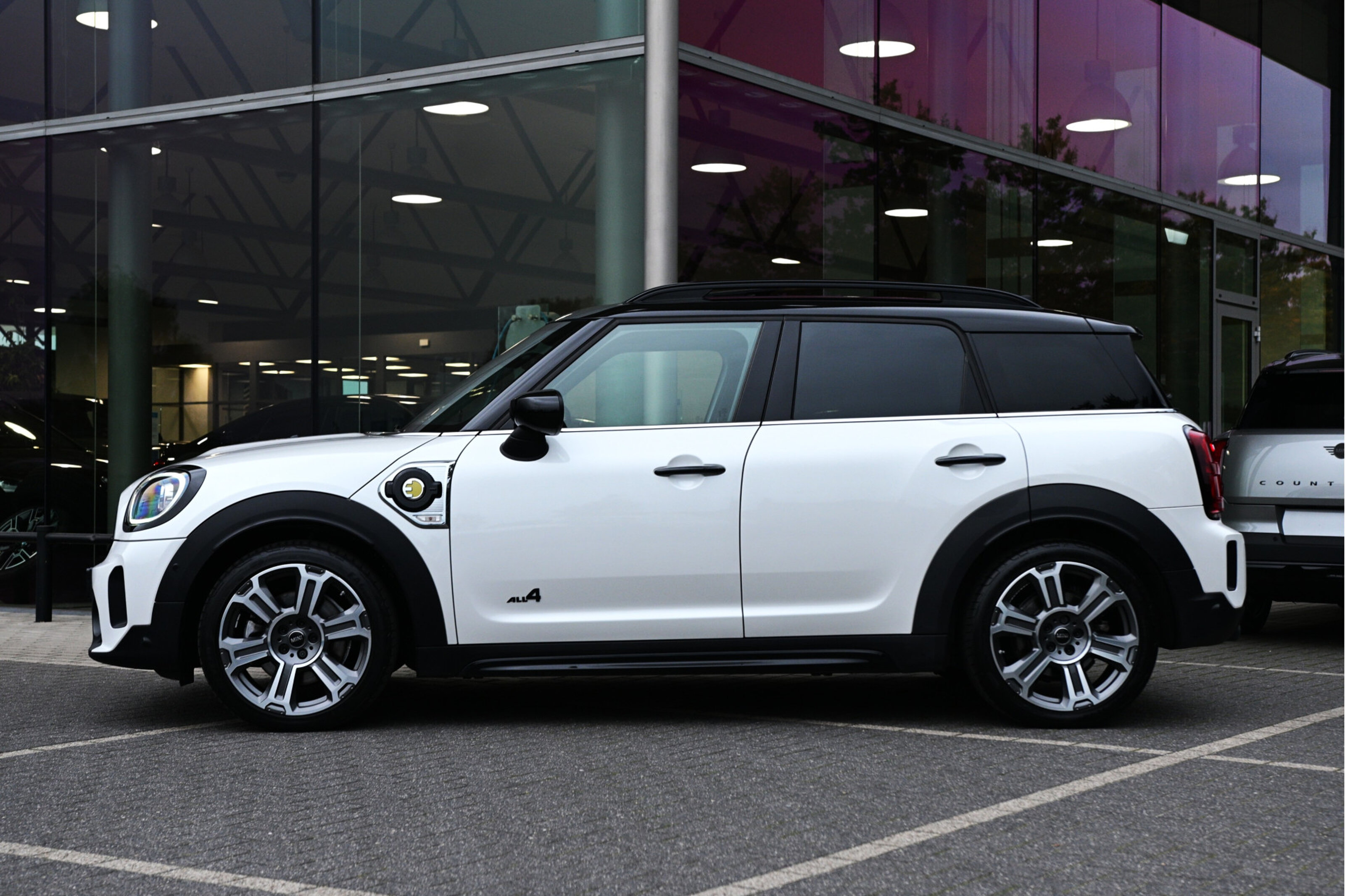 MINI Countryman Cooper S E ALL4 Automaat