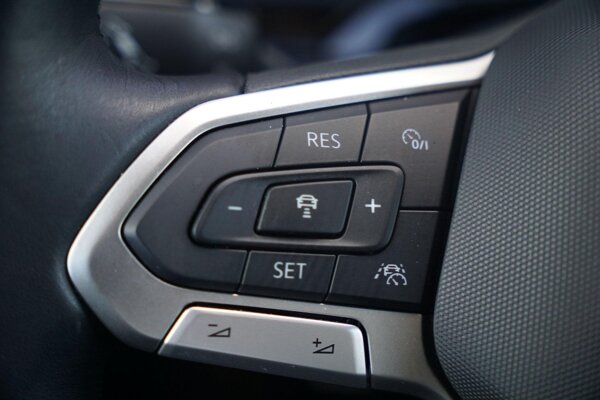 cruise control adaptief met Stop&Go en stuurhulp cruise control adaptief met Stop&Go en stuurhulp