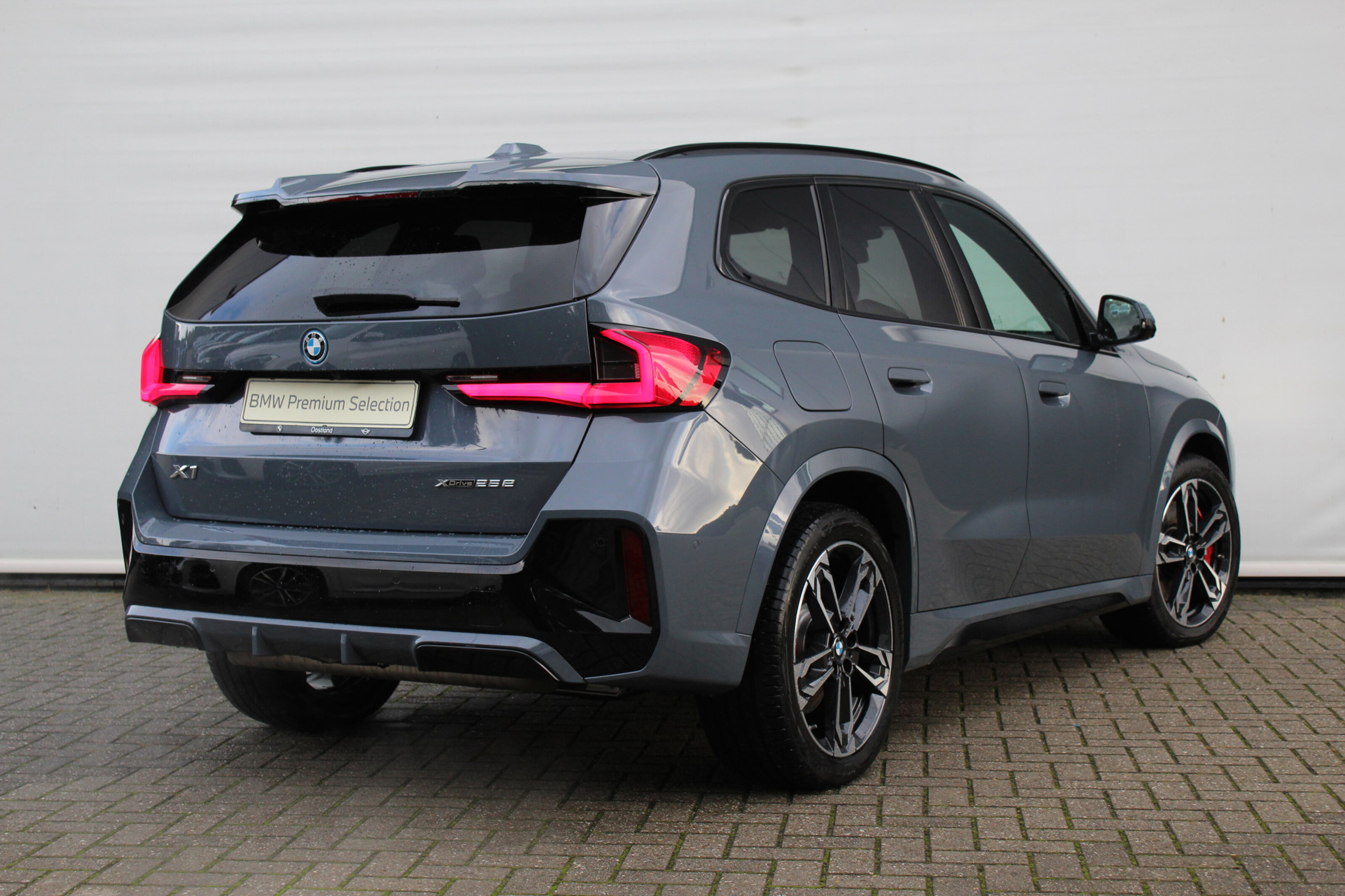 BMW X1 6