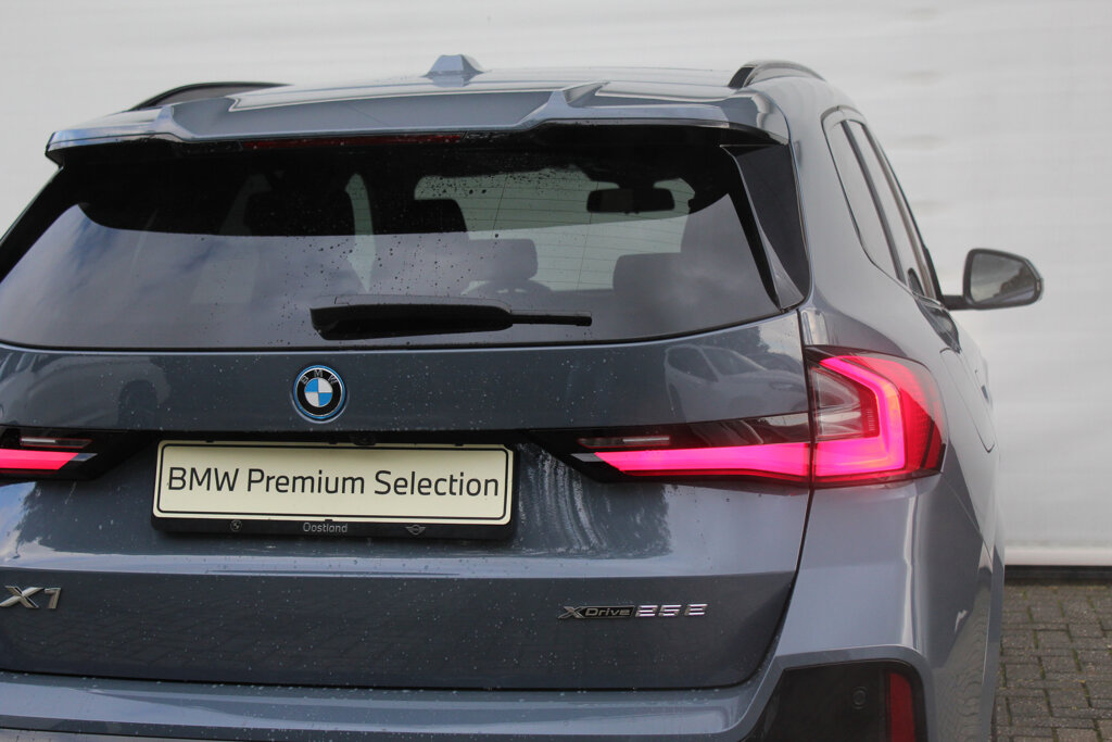 BMW X1 7