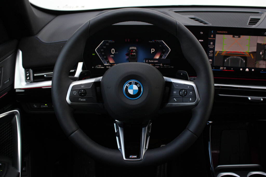 BMW X1 8