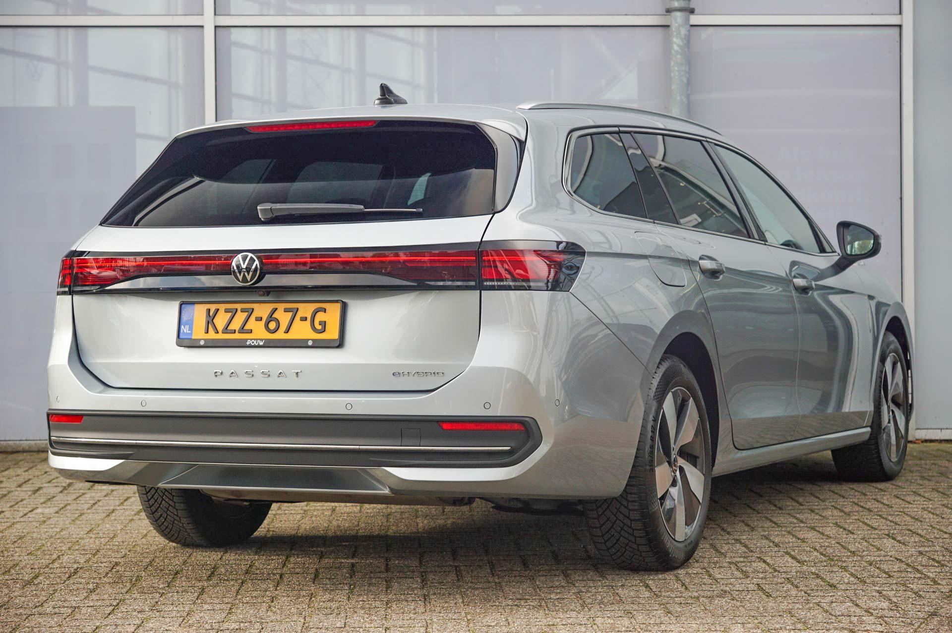 Volkswagen Passat Variant 1.5 eHybrid 204pk Business