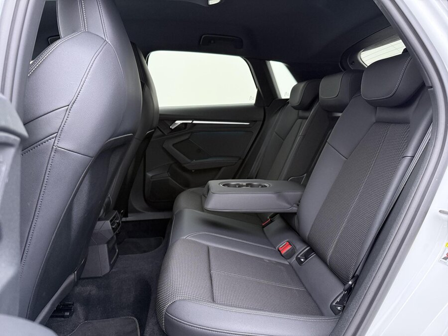 Audi A3 Sportback 45 TFSI e S edition Competition