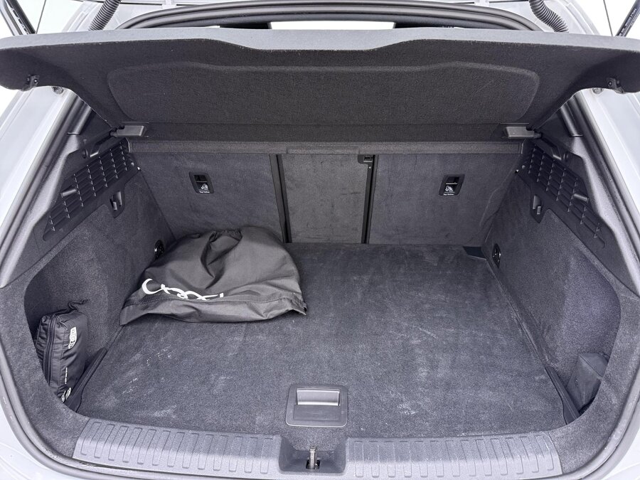Audi A3 Sportback 45 TFSI e S edition Competition
