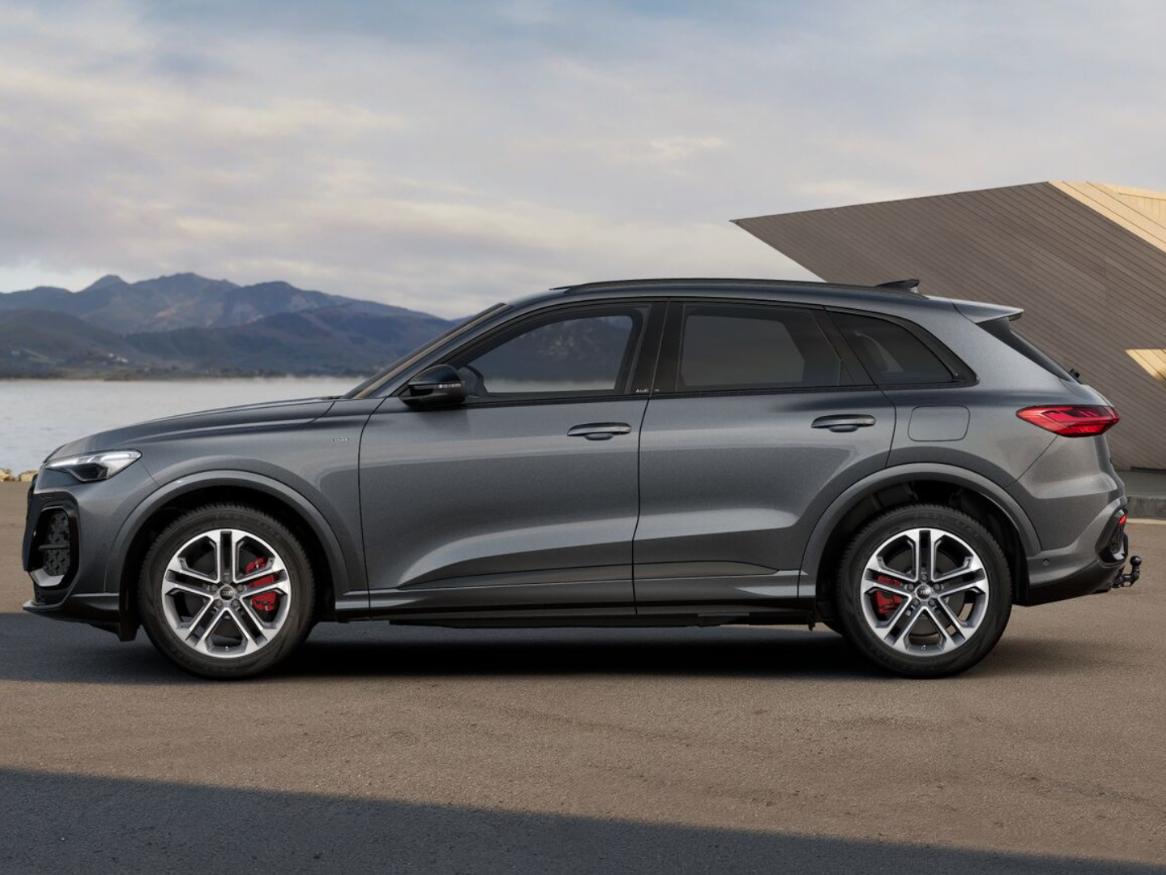 Audi Q5 S edition Competition e-hybrid 270 kW / 367 PK SUV - Afbeelding 2