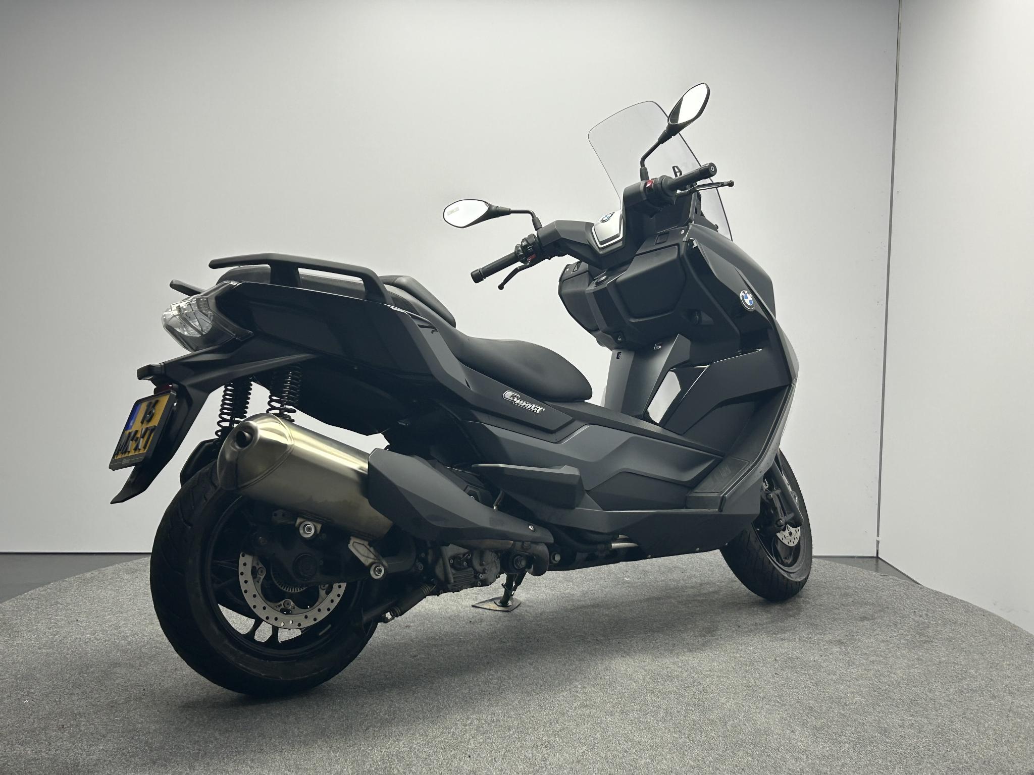 BMW C 400 GT Triple Black - Afbeelding 2