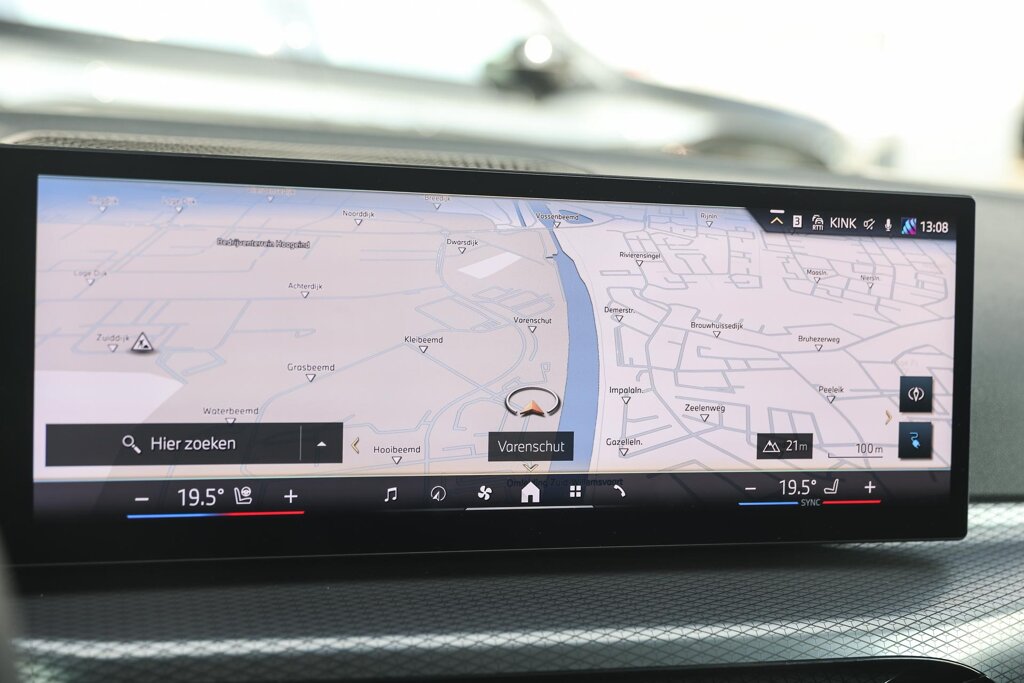BMW i4 21