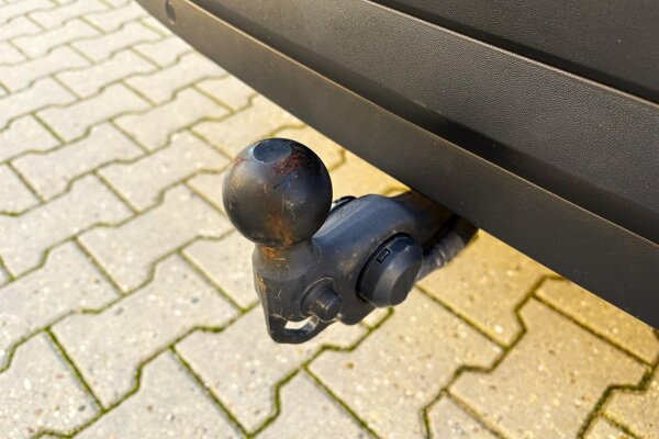 trekhaak elektrisch uitklapbaar