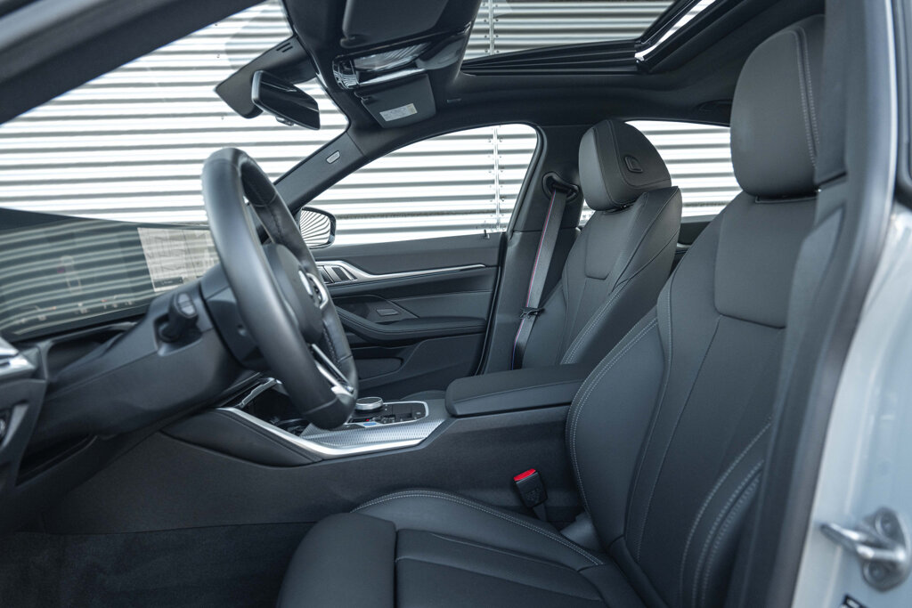 BMW i4 4