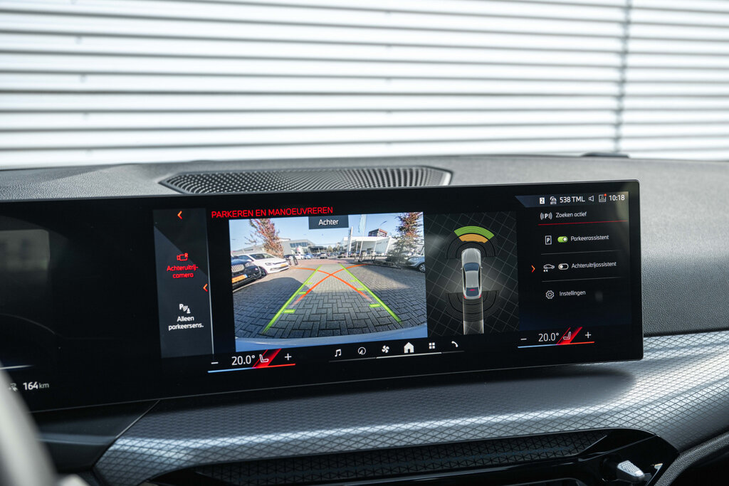 BMW i4 20