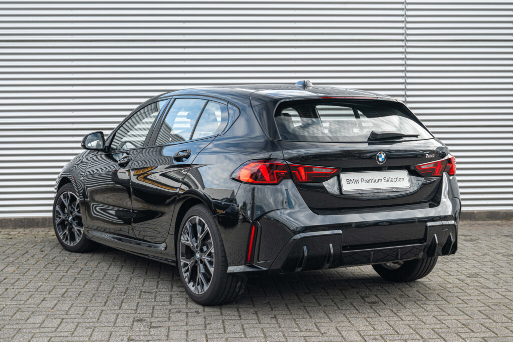 BMW 1 Serie 25