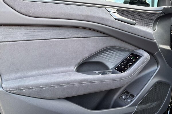lederen/alcantara bekleding lederen/alcantara bekleding