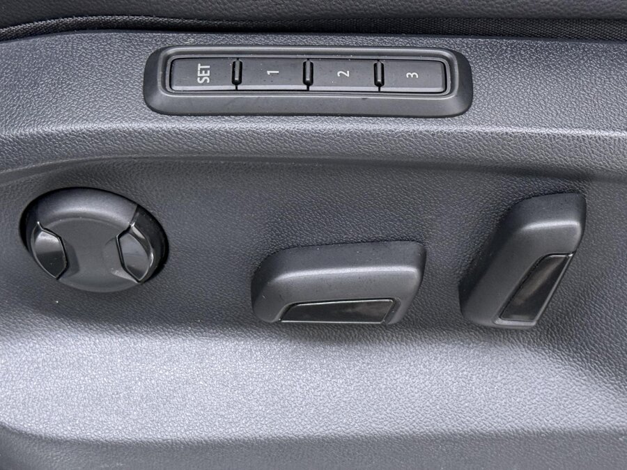 Volkswagen Tiguan 1.4 TSI eHybrid Elegance