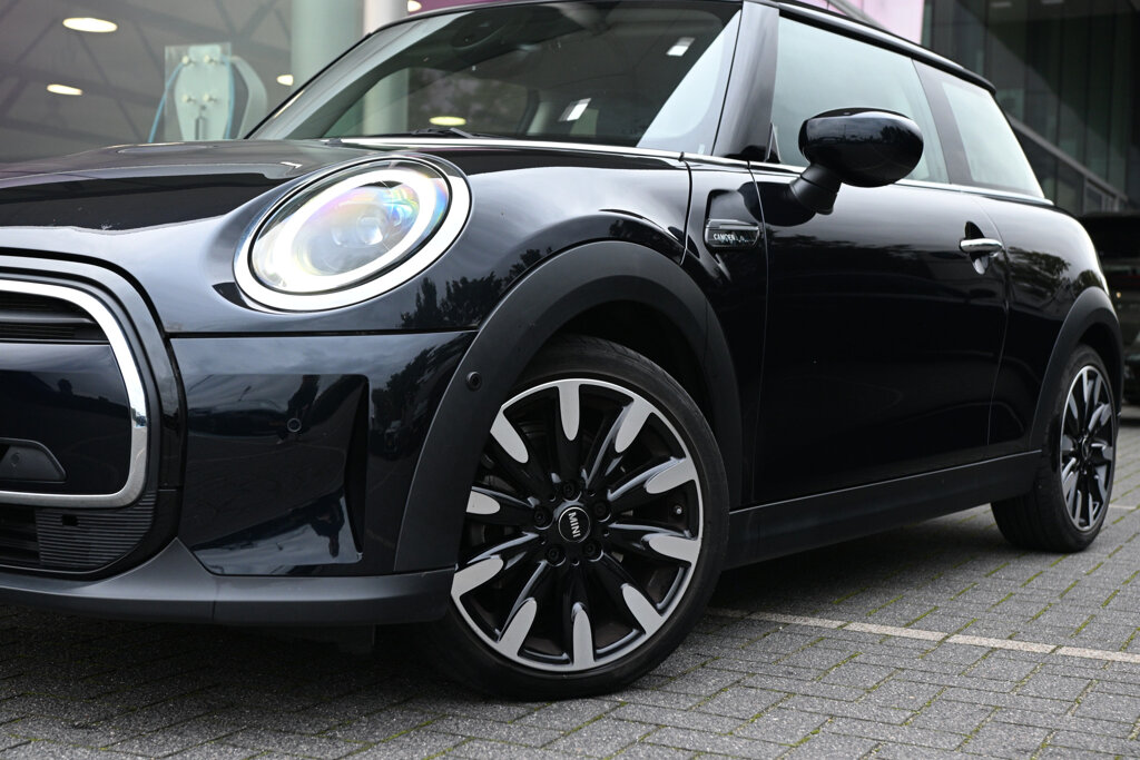 MINI Cooper 17