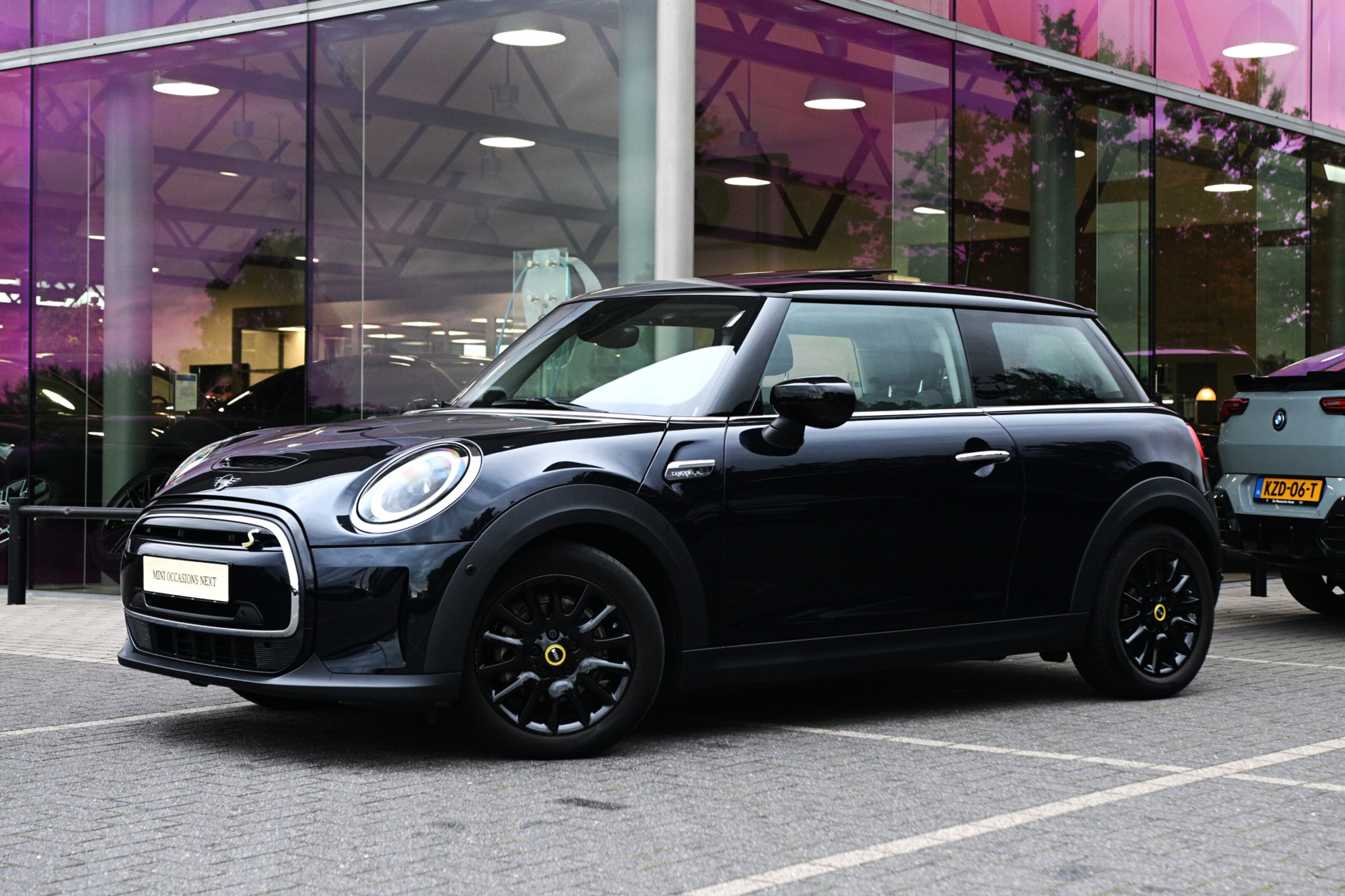 MINI Electric Classic Camden