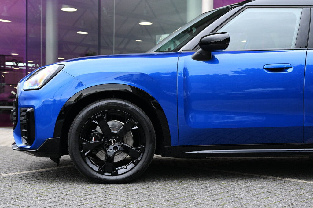 MINI Countryman 7