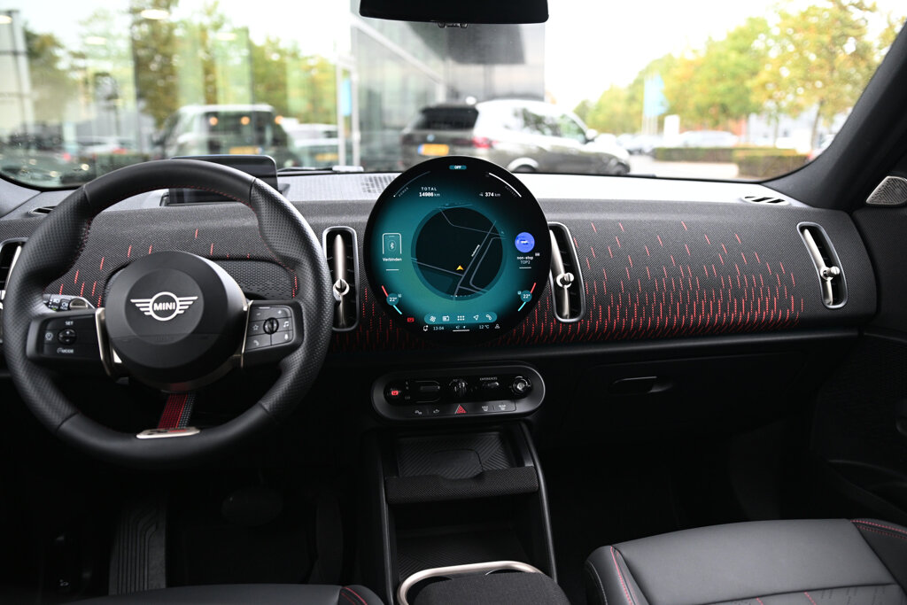 MINI Countryman 8