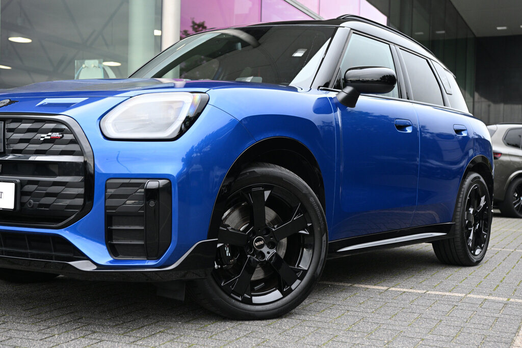 MINI Countryman 9