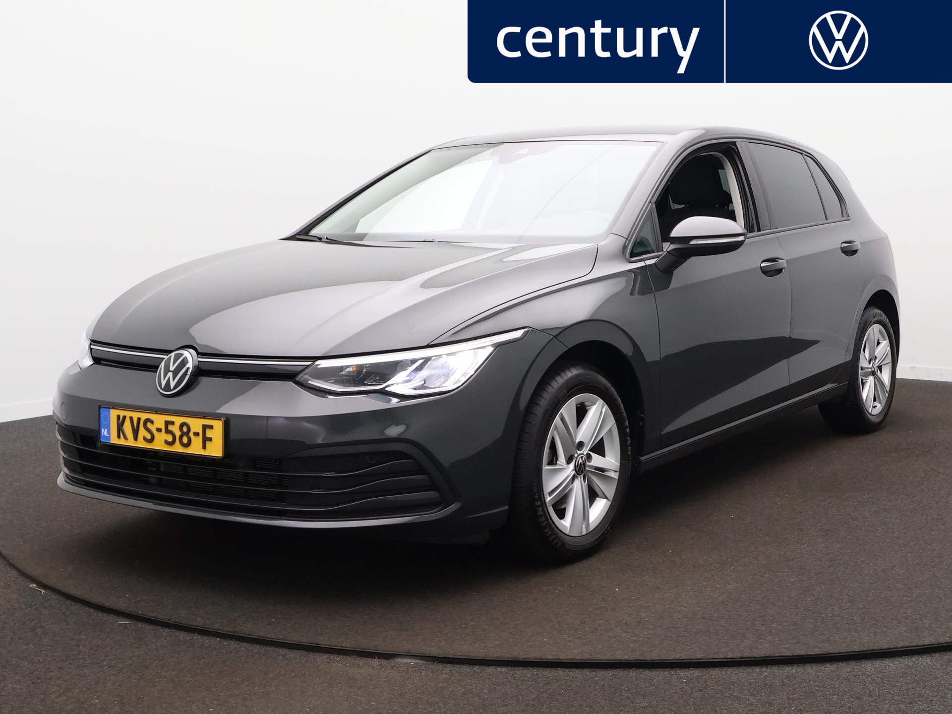 Volkswagen Golf 1.5 eTSI Life Business