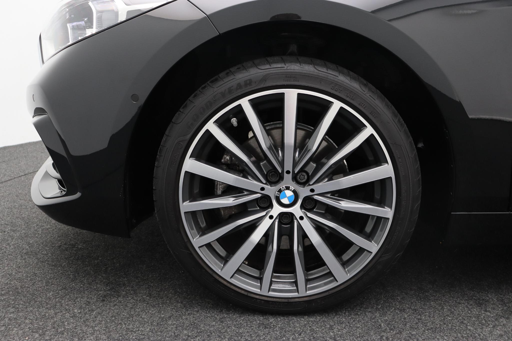 BMW 1 Serie 5-deurs 118i - Afbeelding 2