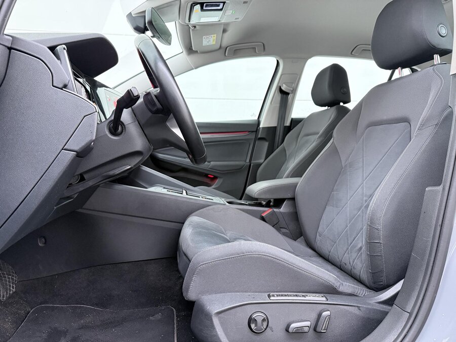 Volkswagen Golf 1.4 eHybrid Style