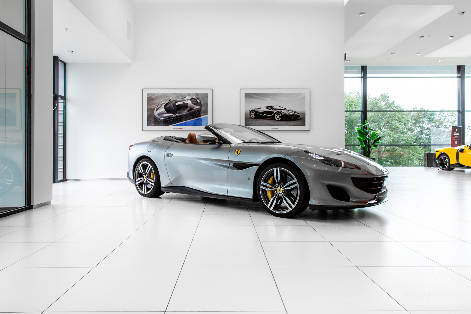 Ferrari Portofino ~Ferrari Munsterhuis~