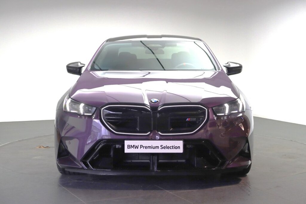 BMW M5 7