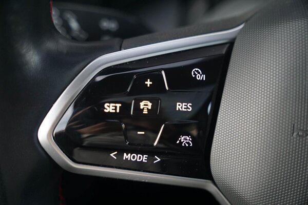 cruise control adaptief cruise control adaptief