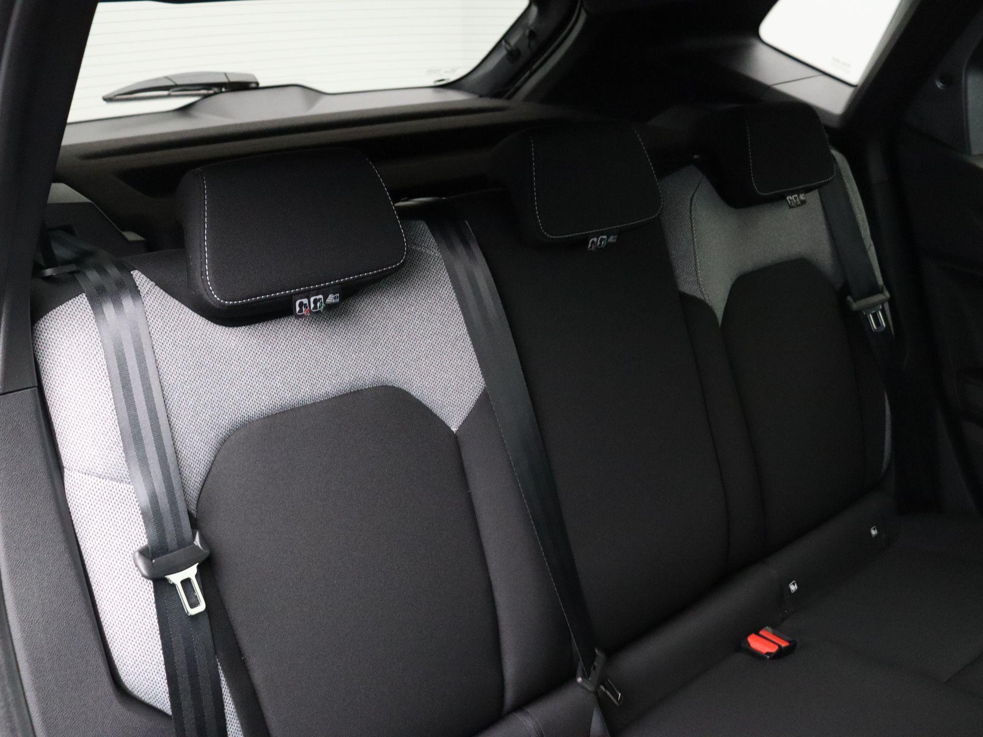 Dacia Duster 1.8 hybrid 155pk limited edition - Afbeelding 9