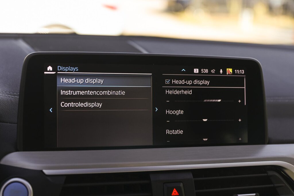 BMW iX3 22