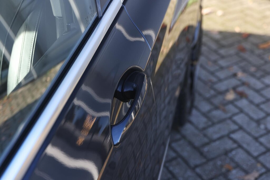 BMW iX3 35